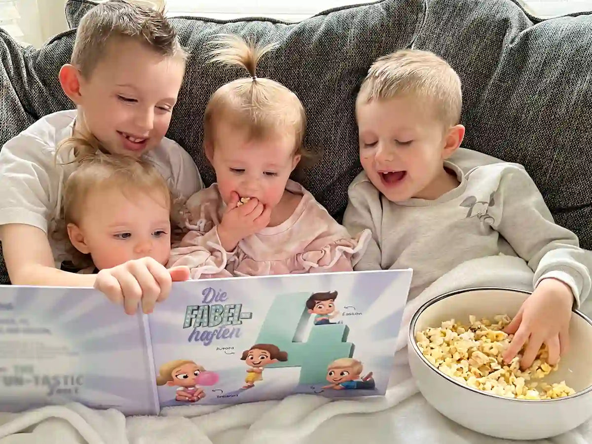 Das individuell anpassbare Buch von Hurra Helden macht Kindern Spaß. 