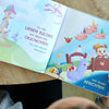 Werfen Sie einen Blick auf das personalisierte Kinderbuch für Gute-Nacht-Geschichten.	