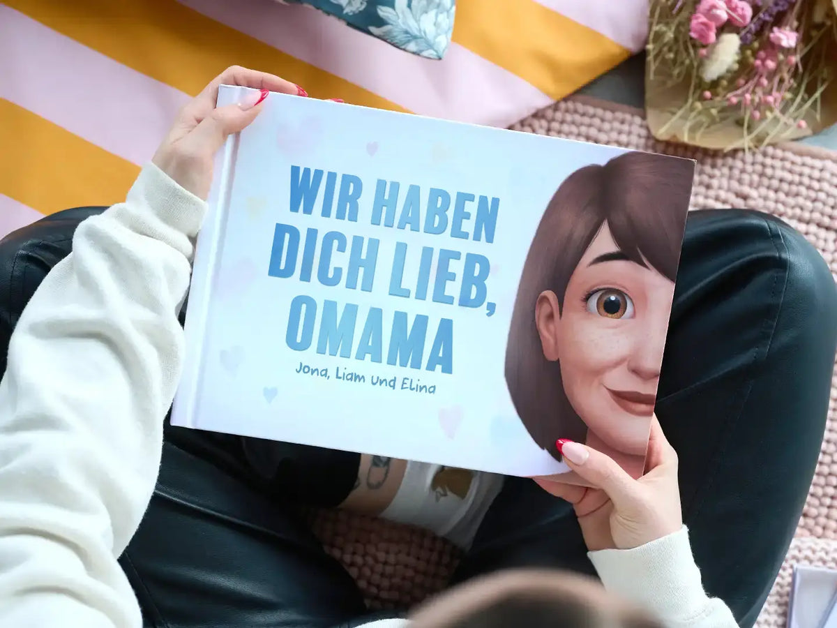 Ein neues personalisiertes Buch für Oma von ihren drei Enkeln ist ein tolles Geschenk.