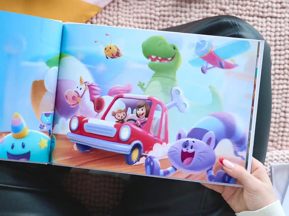 Eine lustige Illustration aus einem personalisierten Buch für Oma von Hooray Heroes.