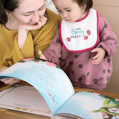 Ein tolles Geburtstags-, Muttertags-, Valentinstags- oder Weihnachtsgeschenk für Mama – ein personalisiertes Papa-Kind-Buch.